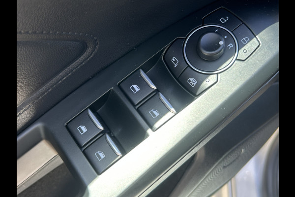Ford FOCUS Wagon BWJ 2022 | 1.0T 126PK Hybrid ST Line NW MODEL | CLIMA | NAVI | AD CRUISE | 17'' LMV | CARPLAY | PRIVACY GLASS |