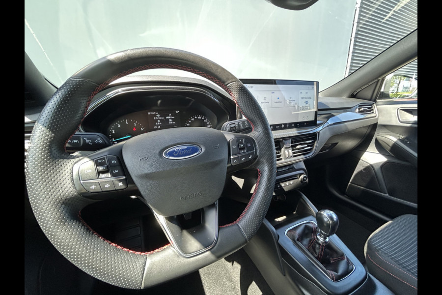 Ford FOCUS Wagon BWJ 2022 | 1.0T 126PK Hybrid ST Line NW MODEL | CLIMA | NAVI | AD CRUISE | 17'' LMV | CARPLAY | PRIVACY GLASS |