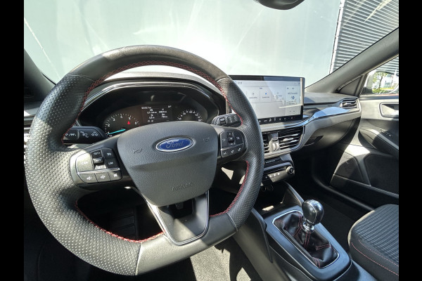 Ford FOCUS Wagon BWJ 2022 | 1.0T 126PK Hybrid ST Line NW MODEL | CLIMA | NAVI | AD CRUISE | 17'' LMV | CARPLAY | PRIVACY GLASS |