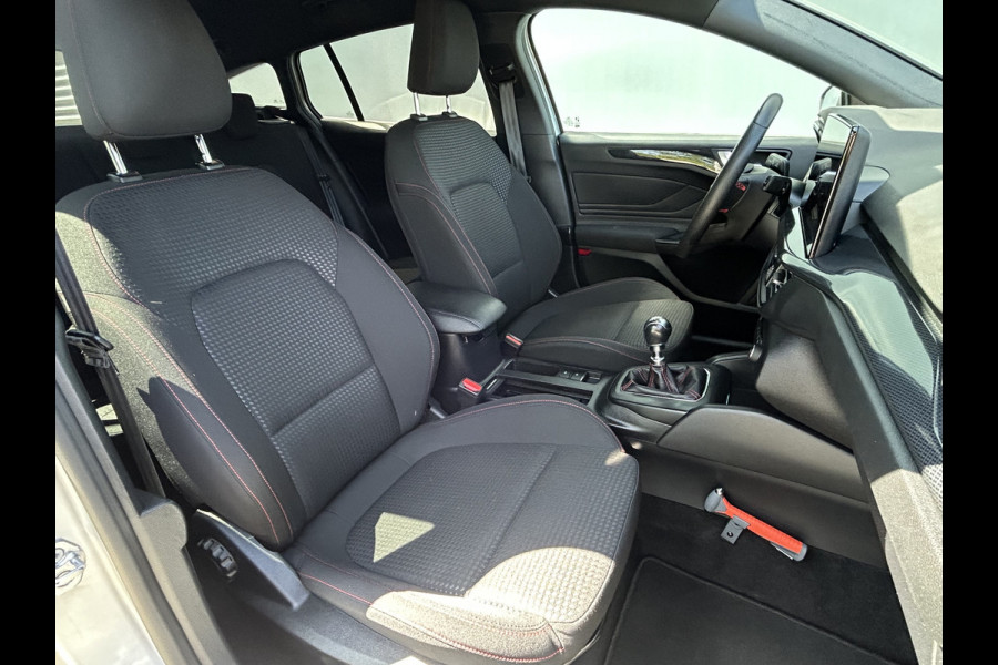 Ford FOCUS Wagon BWJ 2022 | 1.0T 126PK Hybrid ST Line NW MODEL | CLIMA | NAVI | AD CRUISE | 17'' LMV | CARPLAY | PRIVACY GLASS |