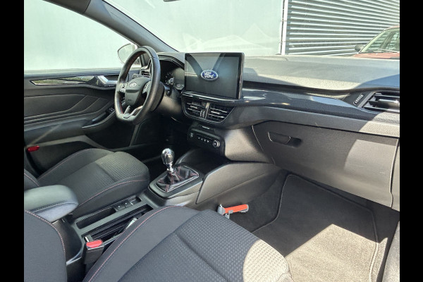 Ford FOCUS Wagon BWJ 2022 | 1.0T 126PK Hybrid ST Line NW MODEL | CLIMA | NAVI | AD CRUISE | 17'' LMV | CARPLAY | PRIVACY GLASS |