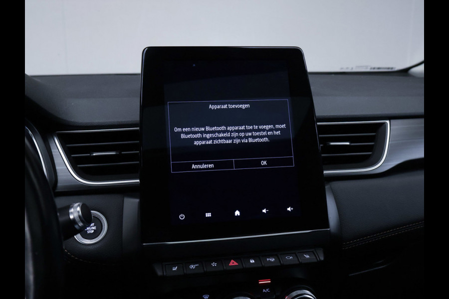 Renault Captur 1.3 TCe 155 Initiale Paris 155 PK (PANORAMADAK,APPLE CARPLAY,LED,LEDER,ELECTISCHE STOELEN,WINTERPAKKET,PDC)