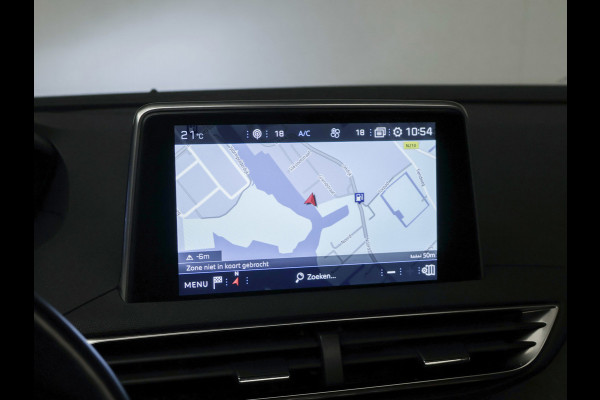 Peugeot 5008 1.2 PureTech Allure Avantage Sport (PANORAMADAK,APPLE CARPLAY,NAVI,CAMERA,360 VIEW,GETINT,LED,SPORTSTOELEN,LM VELGEN)