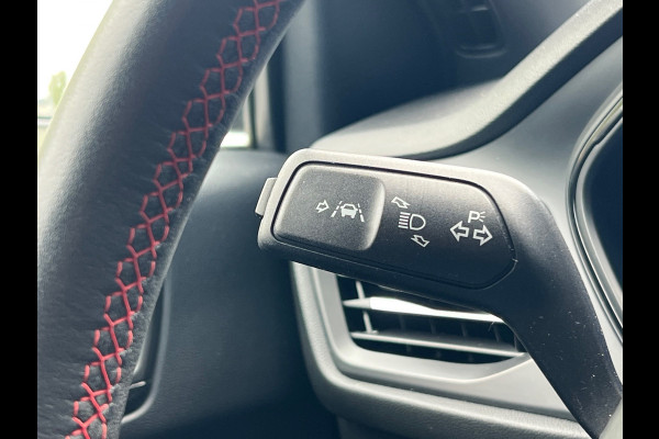 Ford FOCUS Wagon BWJ 2021 | 1.5TDCI 120PK ST Line X Business | WINTERPAKKET | FULL LED | CAMERA A | CARPLAY | SPORTSTOELEN | CLIMA | NAVI |