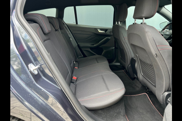 Ford FOCUS Wagon BWJ 2021 | 1.5TDCI 120PK ST Line X Business | WINTERPAKKET | FULL LED | CAMERA A | CARPLAY | SPORTSTOELEN | CLIMA | NAVI |