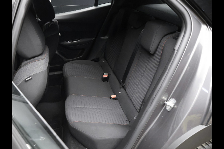 Peugeot 2008 1.2 PureTech Allure Sport (APPLE CARPLAY,NAVI,PDC,CLIMATE,CRUISE,LED,ELEKTRISCH PAKKET,SPORTSTOELEN,NETTE STAAT)