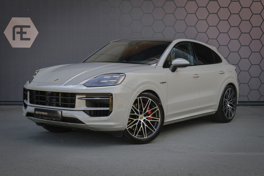 Porsche Cayenne Coupé 3.0 S E-Hybrid | PASSENGER DISPLAY | ELEKTRISCHE TREKHAAK | PASM | BOSE | SOUND PACKAGE PLUS | PRIVACY GLASS | PANORAMADAK | STU