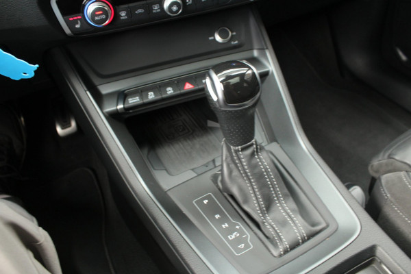 Audi Q3 Sportback 35 TFSI 150pk Pro Line S Black Edition AUTOMAAT