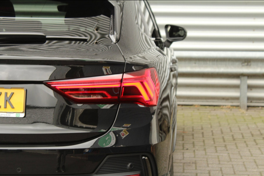 Audi Q3 Sportback 35 TFSI 150pk Pro Line S Black Edition AUTOMAAT