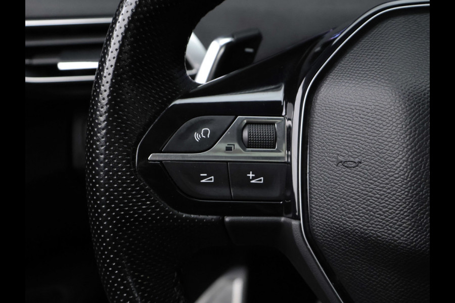 Peugeot 3008 1.6 PureTech GT Line Sport (SCHUIFDAK,APPLE CARPLAY,NAVI,CAMERA,360 VIEW,CRUISE,LED,GETINT,SPORTSTOELEN,LM VELGEN)