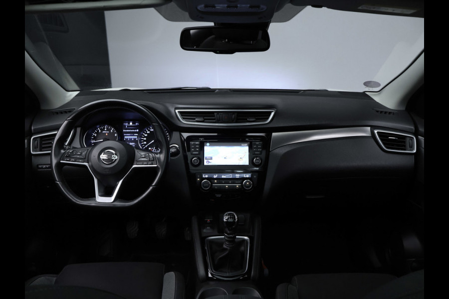 Nissan QASHQAI 1.2 N-Connecta Sport (PANORAMADAK,NAVI,CAMERA,360 VIEW,CLIMATE,CRUISE,GETINT,SPORTSTOELEN,LM VELGEN,NETTE STAAT)
