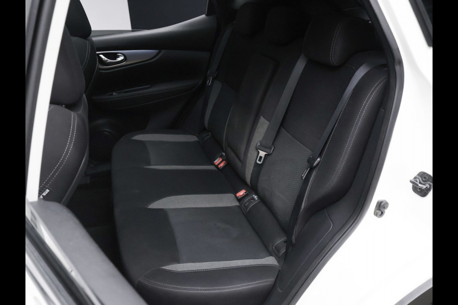 Nissan QASHQAI 1.2 N-Connecta Sport (PANORAMADAK,NAVI,CAMERA,360 VIEW,CLIMATE,CRUISE,GETINT,SPORTSTOELEN,LM VELGEN,NETTE STAAT)