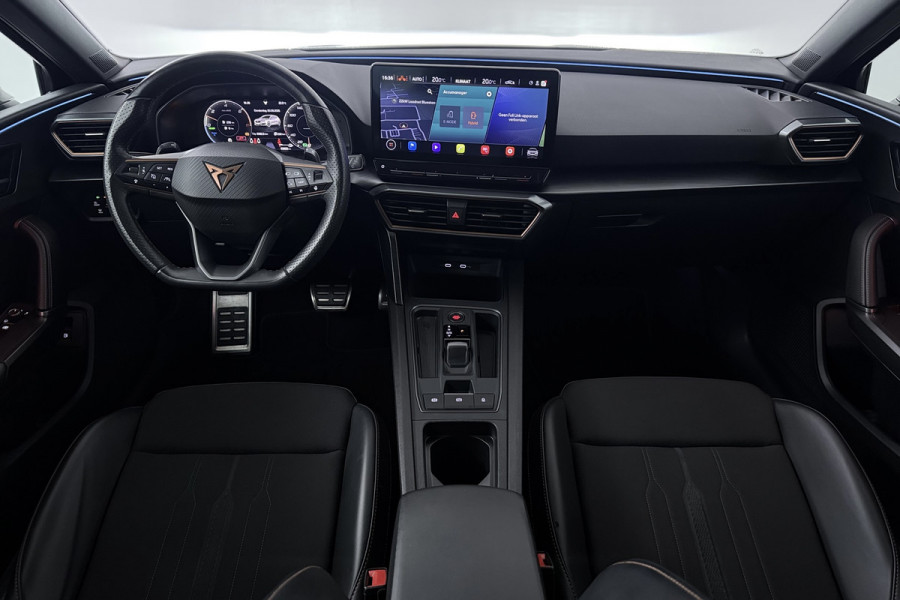 CUPRA Leon 1.4 e-Hybrid VZ Copper Edition (SFEERVERLICHTING, CAMERA, STUUR-/STOELVERWARMING, CARPLAY)