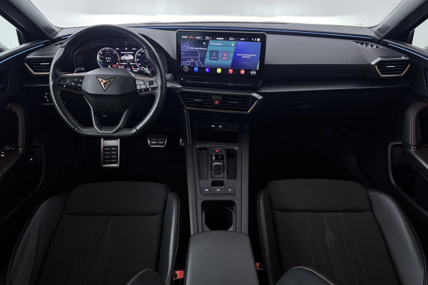 CUPRA Leon 1.4 e-Hybrid VZ Copper Edition (SFEERVERLICHTING, CAMERA, STUUR-/STOELVERWARMING, CARPLAY)