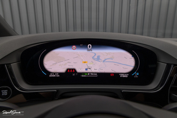 Porsche Cayenne Coupé 3.0 E-Hybrid | Sport design | Sport chrono | Soft close | Luchtvering | Achter as besturing | Pasenger display | Keyless |