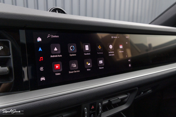Porsche Cayenne Coupé 3.0 E-Hybrid | Sport design | Sport chrono | Soft close | Luchtvering | Achter as besturing | Pasenger display | Keyless |