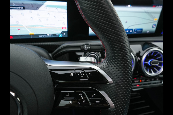 Mercedes-Benz CLA-Klasse 250 e Star Edition [3-Fase-11kW] {SoH-97%} (INCL.BTW) Aut. *PANO | LEATHER-MICROFIBRE | FULL-LED | HEATED-SPORTSEATS | AMBIENT-LIGHT | DIGI-COCKPIT | DAB+ | NAVI-FULLMAP | CAMERA | PRIVACYGLASS | SHIFTPADDLES | 18''ALU*