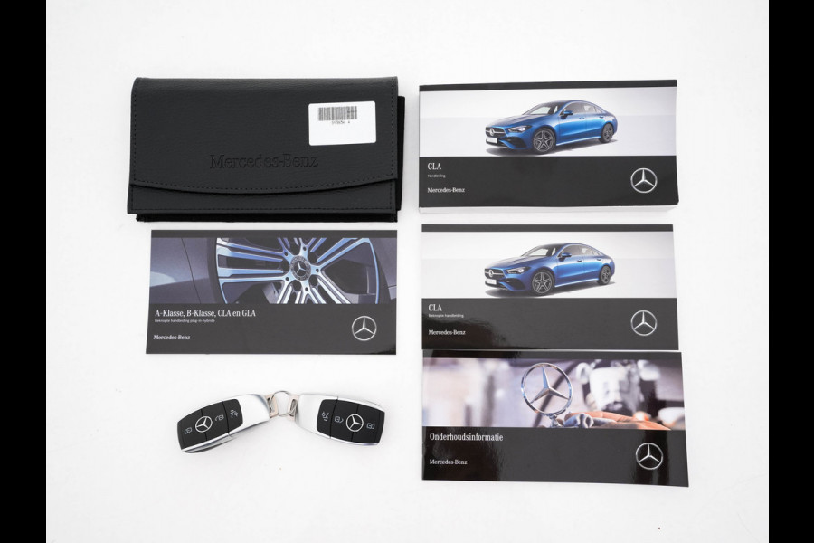Mercedes-Benz CLA-Klasse 250 e Star Edition [3-Fase-11kW] {SoH-97%} (INCL.BTW) Aut. *PANO | LEATHER-MICROFIBRE | FULL-LED | HEATED-SPORTSEATS | AMBIENT-LIGHT | DIGI-COCKPIT | DAB+ | NAVI-FULLMAP | CAMERA | PRIVACYGLASS | SHIFTPADDLES | 18''ALU*