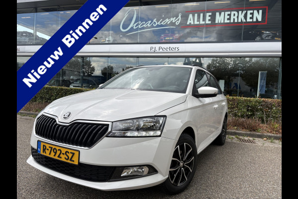 Škoda Fabia Combi 1.0 TSI Ambition Airco - Apple carplay - Parkeersensor achter - Dakrails - Bagagedek - Mistlampen - Cruise control - Bluetooth - Led verlichting - Stuur multifunctioneel - Stuur leder - Elektrische ramen - Centrale vergrendeling met afstandsbediening
