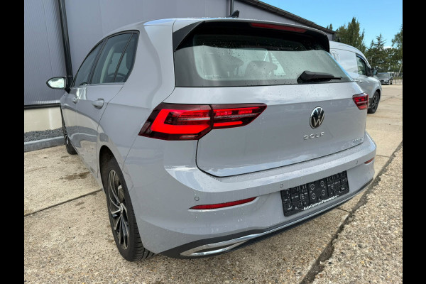 Volkswagen Golf 1.4 eHybrid STYLE NARDO schitterende auto 1e eig.