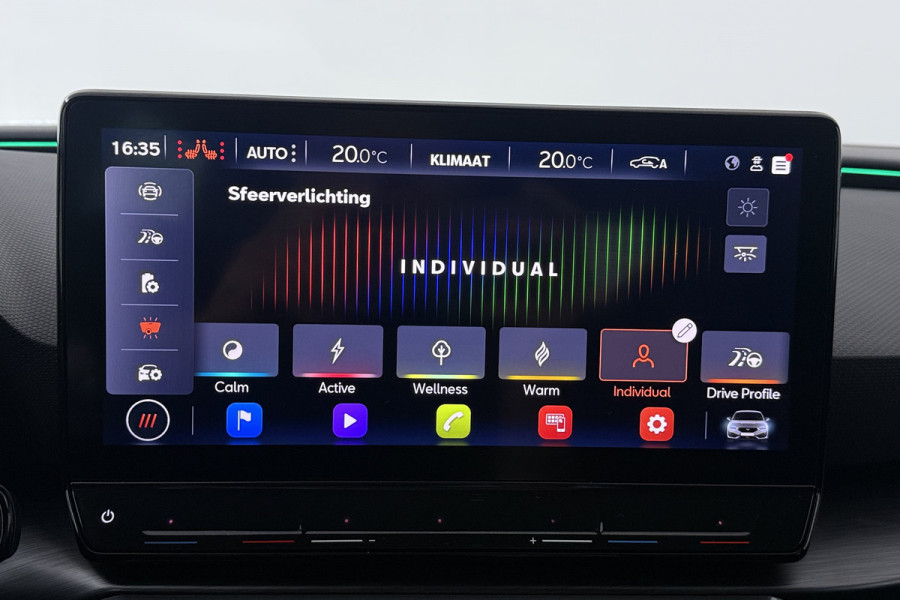 CUPRA Leon 1.4 e-Hybrid VZ Copper Edition (SFEERVERLICHTING, CAMERA, STUUR-/STOELVERWARMING, CARPLAY)