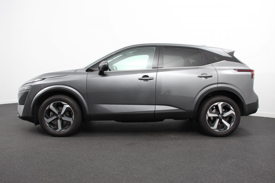 Nissan QASHQAI 1.3 MHEV DIG-T 158pk Xtronic Tekna Navigatie Apple Carplay/Android Auto Parkeersensoren 360 camera Adaptieve cruise control Head-up Display Blind Spot Assist Elektrische achterklep Elektrische bestuurderstoel Stoel-en stuurverwarming Ledverlichting Climate Control