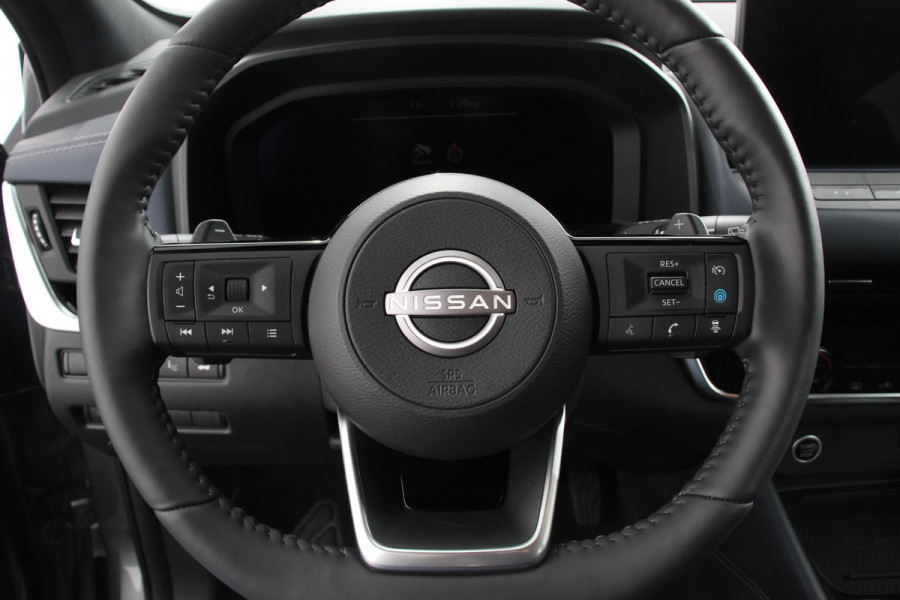 Nissan QASHQAI 1.3 MHEV DIG-T 158pk Xtronic Tekna Navigatie Apple Carplay/Android Auto Parkeersensoren 360 camera Adaptieve cruise control Head-up Display Blind Spot Assist Elektrische achterklep Elektrische bestuurderstoel Stoel-en stuurverwarming Ledverlichting Climate Control