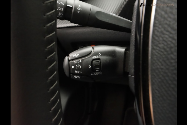 Peugeot 208 1.2 PureTech Active Pack (APPLE CARPLAY,LED VERLICHTING,CLIMATE,CRUISE,TREKHAAK,PARKEERSENSOREN,LM-VELGEN,TOPCONDITIE)