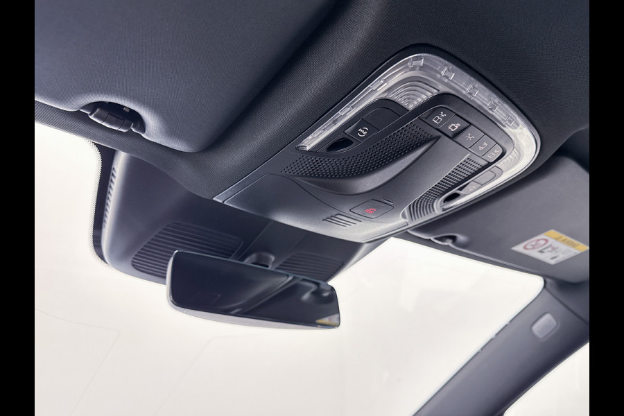 Mercedes-Benz V-Klasse 300d Lang Avantgarde AMG-line DC Burmester Audio Afneembare trekhaak Elektrische Schuifdeuren Leder 360 Graden Camera Dubbele ca extra-garantie