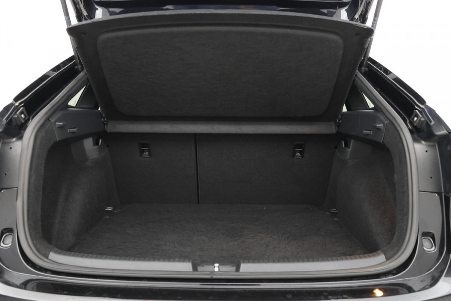 Volkswagen Taigo 1.0 TSI R-Line Business Automaat, Apple carplay, Climate,