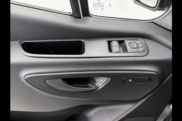 Mercedes-Benz Sprinter 319 CDI L4H2 Pro 4x4 Nieuwstaat Distronic Elektrische-Schuifdeur Parkeerpakket Stoel & Stuurverwarming