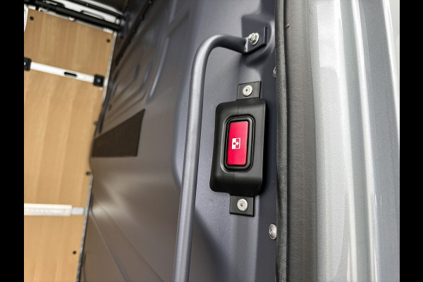 Mercedes-Benz Sprinter 319 CDI L4H2 Pro 4x4 Nieuwstaat Distronic Elektrische-Schuifdeur Parkeerpakket Stoel & Stuurverwarming