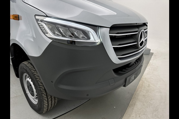 Mercedes-Benz Sprinter 319 CDI L4H2 Pro 4x4 Nieuwstaat Distronic Elektrische-Schuifdeur Parkeerpakket Stoel & Stuurverwarming