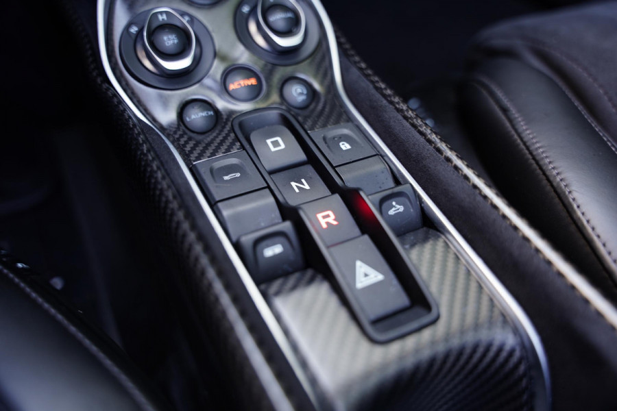 McLaren 600LT Spider 3.8 V8 / Lifting / Premium Audio
