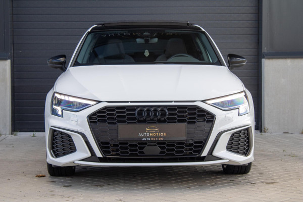 Audi A3 Sportback 40TFSIe Sline Pano Camera Maxton Keyless Stoelverwarming