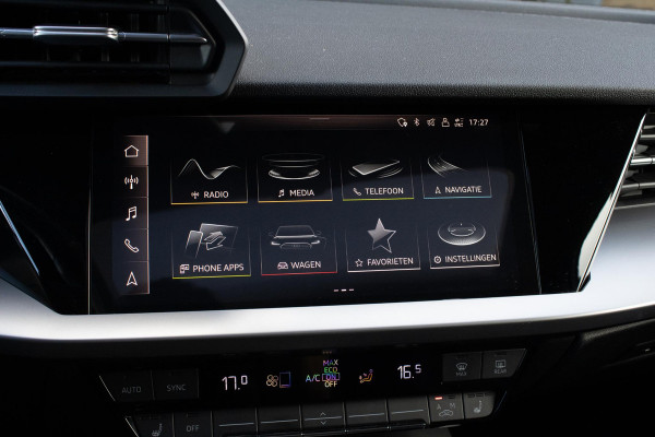 Audi A3 Sportback 40TFSIe Sline Pano Camera Maxton Keyless Stoelverwarming
