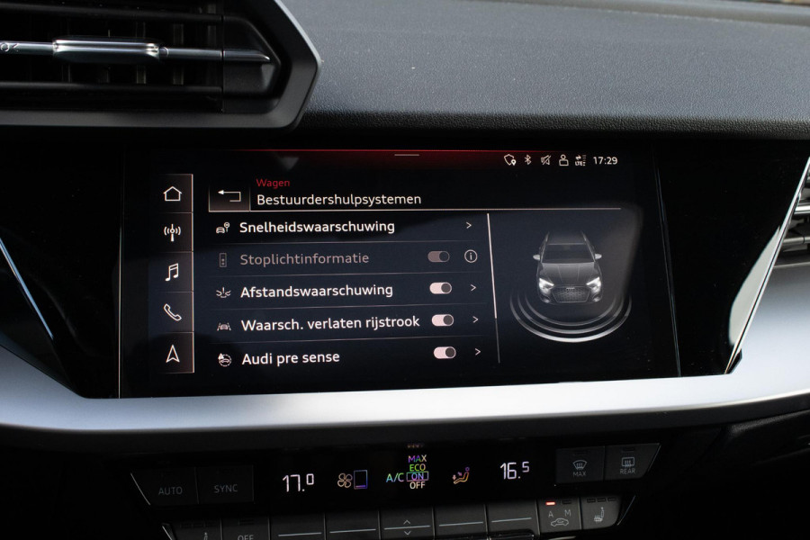 Audi A3 Sportback 40TFSIe Sline Pano Camera Maxton Keyless Stoelverwarming