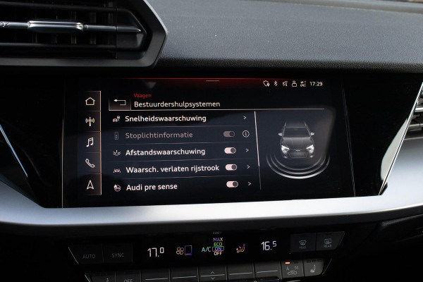 Audi A3 Sportback 40TFSIe Sline Pano Camera Maxton Keyless Stoelverwarming