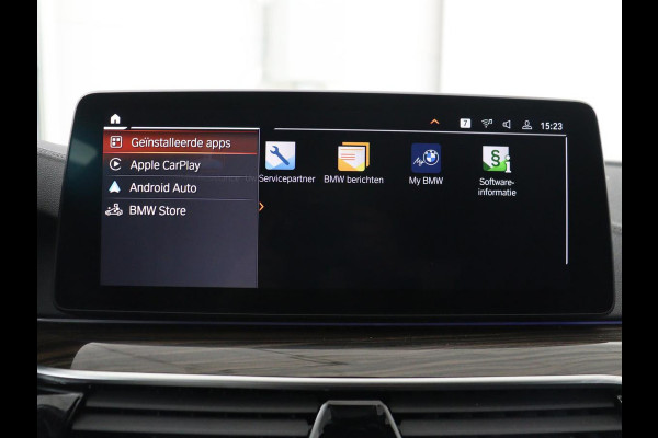 BMW 5 Serie Touring 520i High Executive Edition | Leder | Elektrische stoelen | Stoelverwarming | Cruise control | Sfeer verlichting | Carplay | Climate control | Camera | Park assist | Trekhaak