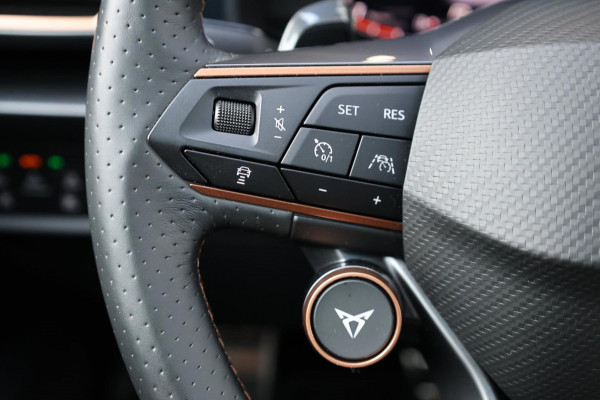 CUPRA Formentor 2.0 TSI 4DRIVE 310+PK MATT/LED/VIRTUAL/SFEER/PANO/STUUR+S.VERWARMING+MEMORY/19"/KEYLESS/CAM/ACC/12 MDN GARANTIE!