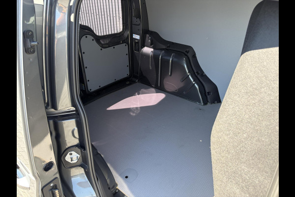 Volkswagen Caddy 2.0 TDI*75 EDITION*AUTOM*DIGI-DASH*LED*CAM*CARPLAY