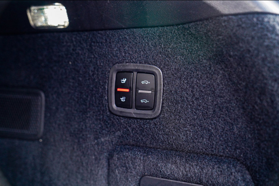 Porsche Cayenne 3.0 E-Hybrid | Massage | Stoelverkoeling | 360 Camera | Bose