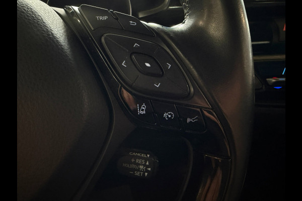 Toyota C-HR 1.8 Hybrid Dynamic l ACC l