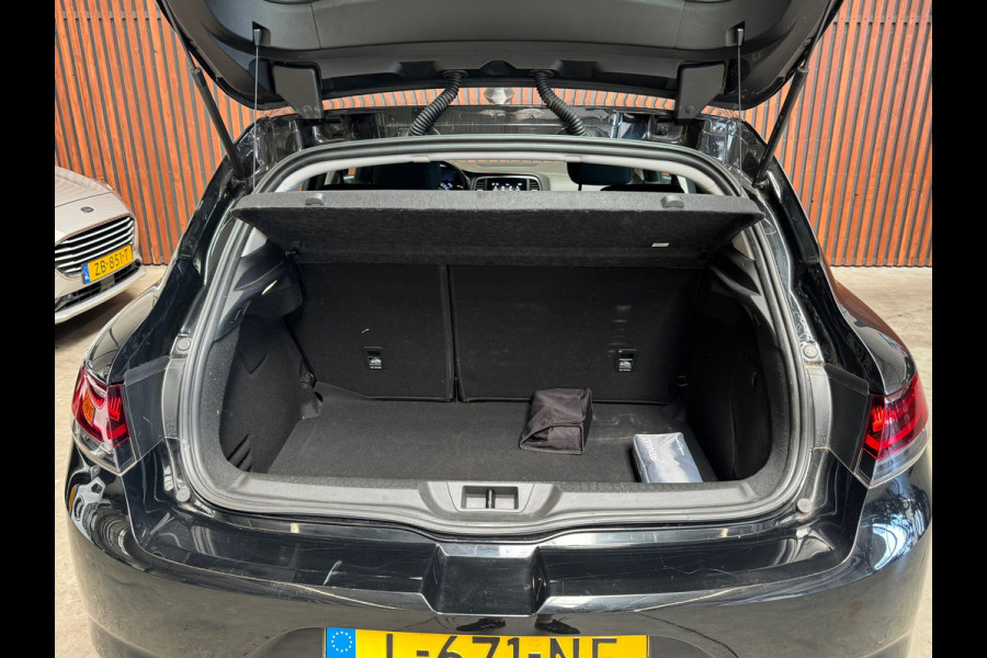 Renault Mégane 1.3 TCe Bose Navi-Pdc-Camera-Cruise-Clima-Carplay-NL Auto-NAP