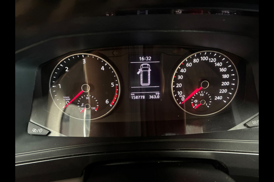 Volkswagen Transporter 2.0 TDI L2H1 DC Highline Dubbele Cabine Automaat 204 pk