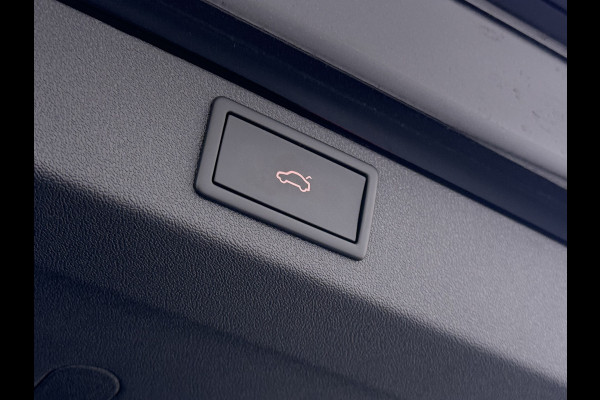 Škoda ENYAQ iV 60 Trekhaak Elek.Achterklep Privacy Glas SOH 90% Keyless advanced Navi Ecc Apple Carplay Android Auto Pdc Comfort plus-pakket Lmv 20" Mirrorlink® Smartlink DAB Led 1e Eigenaar Origineel Nederlandse Auto