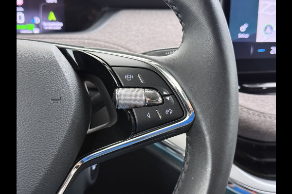 Škoda ENYAQ iV 60 Trekhaak Elek.Achterklep Privacy Glas SOH 90% Keyless advanced Navi Ecc Apple Carplay Android Auto Pdc Comfort plus-pakket Lmv 20" Mirrorlink® Smartlink DAB Led 1e Eigenaar Origineel Nederlandse Auto