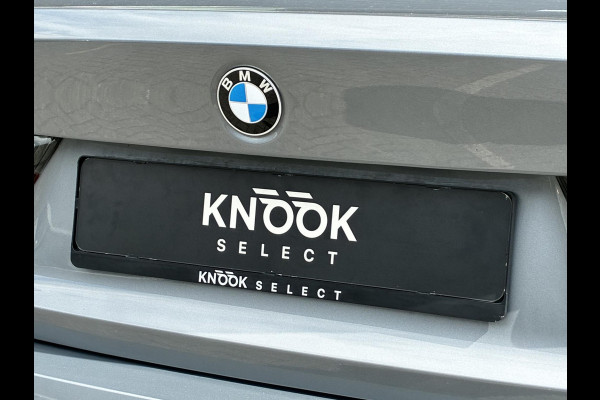 BMW 3 Serie Sedan 318i Automaat / Navigatiesysteem / Stoelverwarming / Parkeersensoren achter / Active Guard Plus / Shadow Line / Live Cockpit Plus / Cruise Control / DAB / Connected Package Professional
