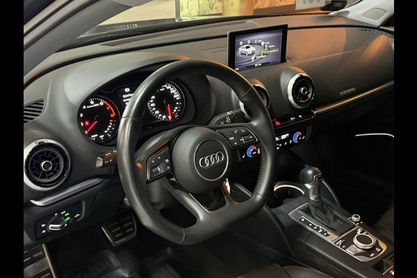 Audi A3 Limousine 40 TFSI quattro 190PK S tronic|LED|CarPlay|Navi|Sportstoelen|19” Sportvelgen|PDC|Rijklaar