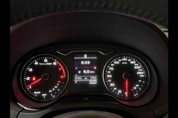 Audi A3 Limousine 40 TFSI quattro 190PK S tronic|LED|CarPlay|Navi|Sportstoelen|19” Sportvelgen|PDC|Rijklaar